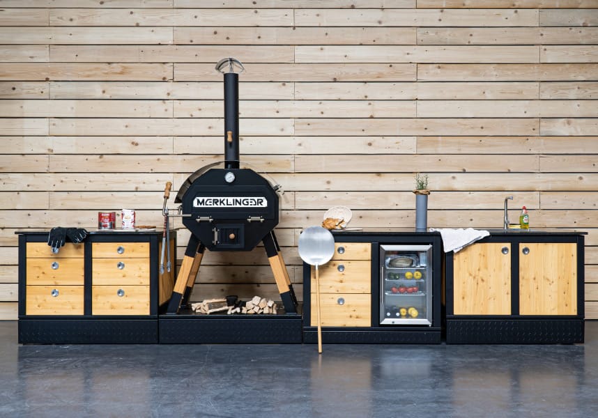 Merklinger_Holzbackofen_Pizzaofen_06_Merklinger_Outdoorküche_Konfiguration_Slider_06