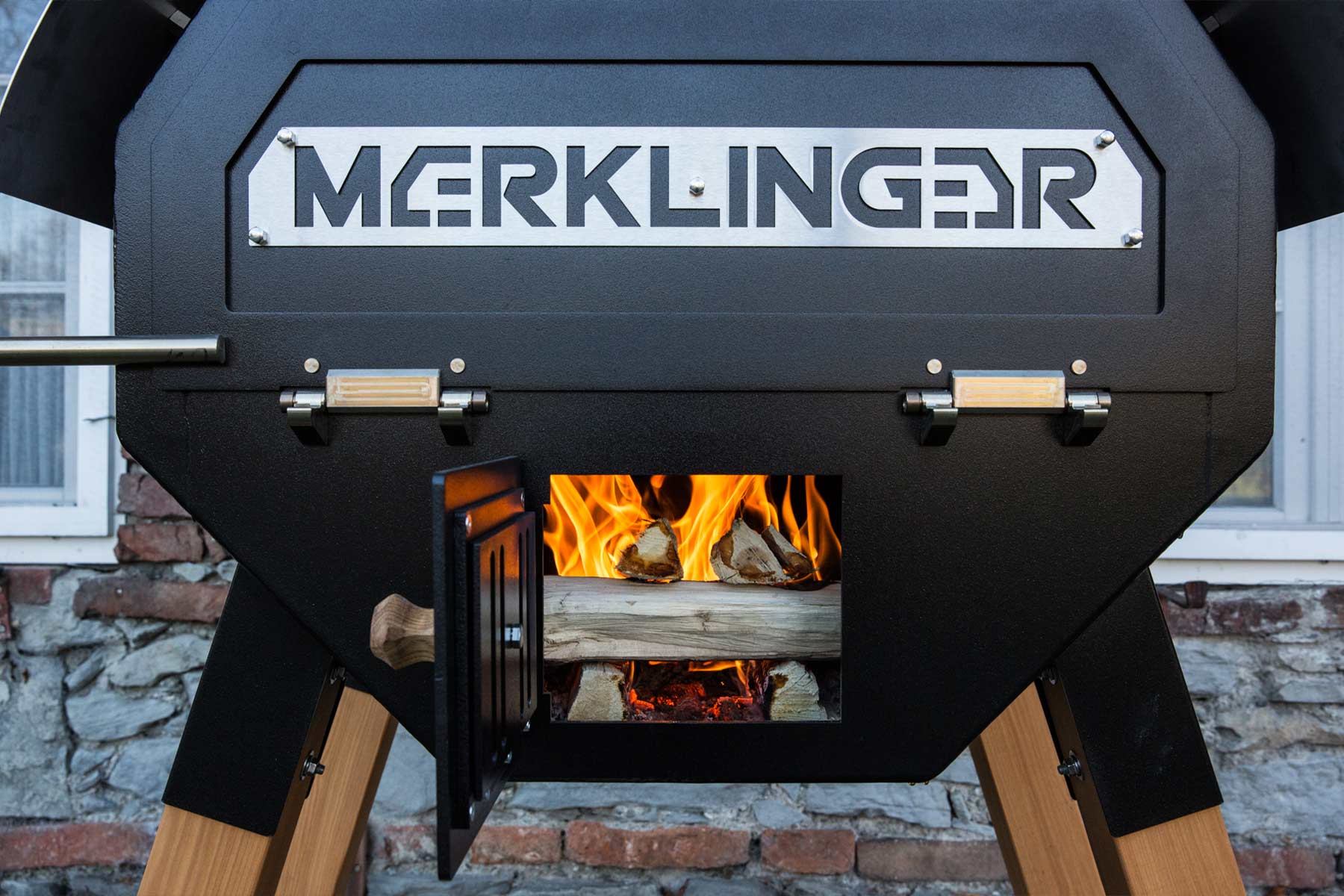 DerMerklinger_Holzbackofen_Bestseller_Flammen