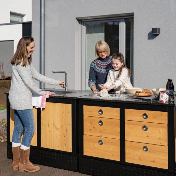 010_TheMerklinger_drawer_module_6_outdoor_kitchen
