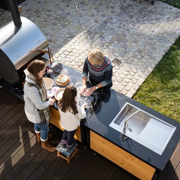 017_DerMerklinger_Holzbackofen_Grill_Pizzaofen_Spülmodul_Outdoorküche
