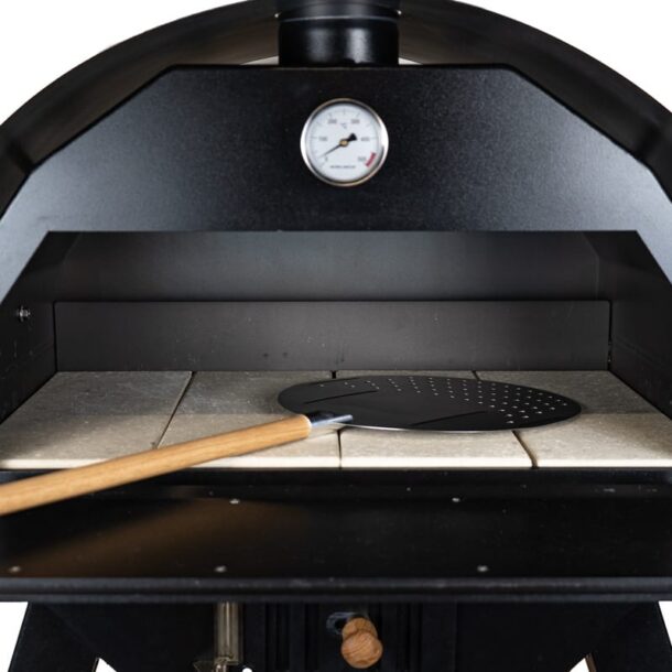 10_DerMerklinger_Holzbackofen_Pizzaschaufel_Löcher_2024_40