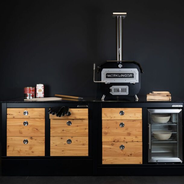21_DerMerklinger_Holzbackofen_Bobby_Freisteller_Showroom_digi