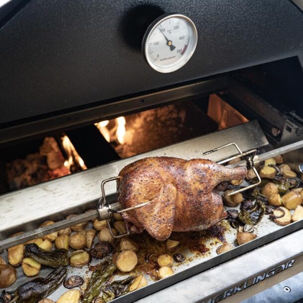 Merklinger_Holzbackofen_Pizzaofen_Rotisserie_Hähnchen_Ofen_3