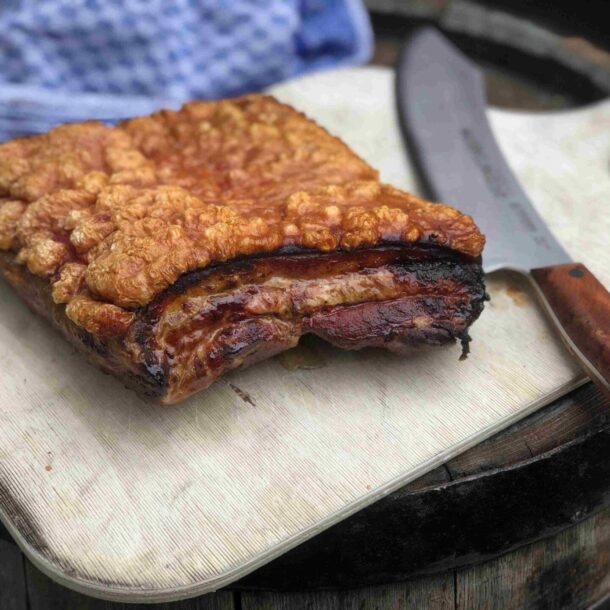 Rezepte-Merklinger-Holzbackofen-Knuspriger-Schweinebauch
