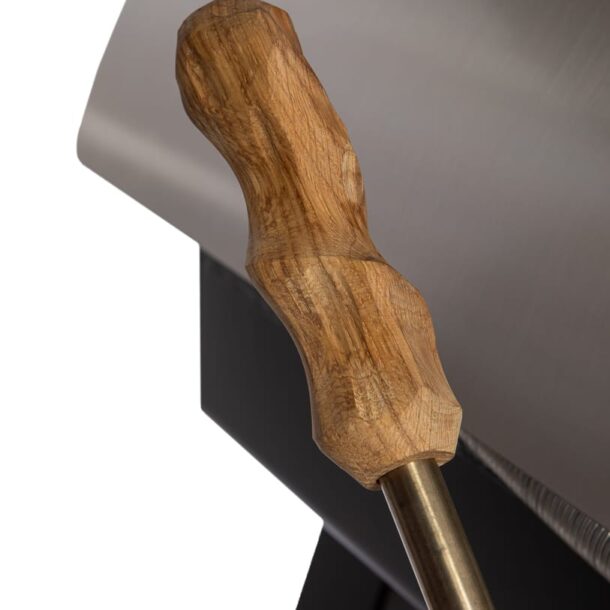 merklinger-holzbackofen-grill-pizzaofen-brotbackofen-800-detail-holzgriff