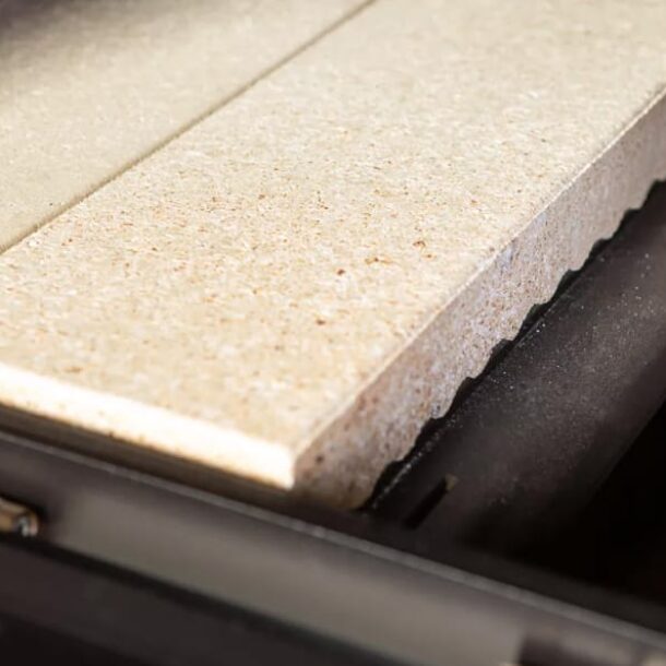 merklinger-holzbackofen-grill-pizzaofen-brotbackofen-zubehoer-schamottsteine-800-rillen-detail